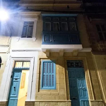 Bed & Breakfast Dhara House Malta *