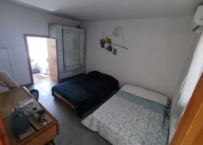 Dhara House Malta * Paola