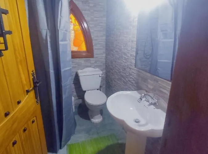 Dhara House Malta Bed & Breakfast